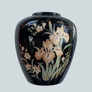 Vintage Japanese Small Porcelain Vase with Peach Lilies/Floral Design